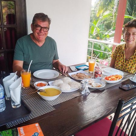 Myr-O Homestay Kombichankulama Kültér fotó