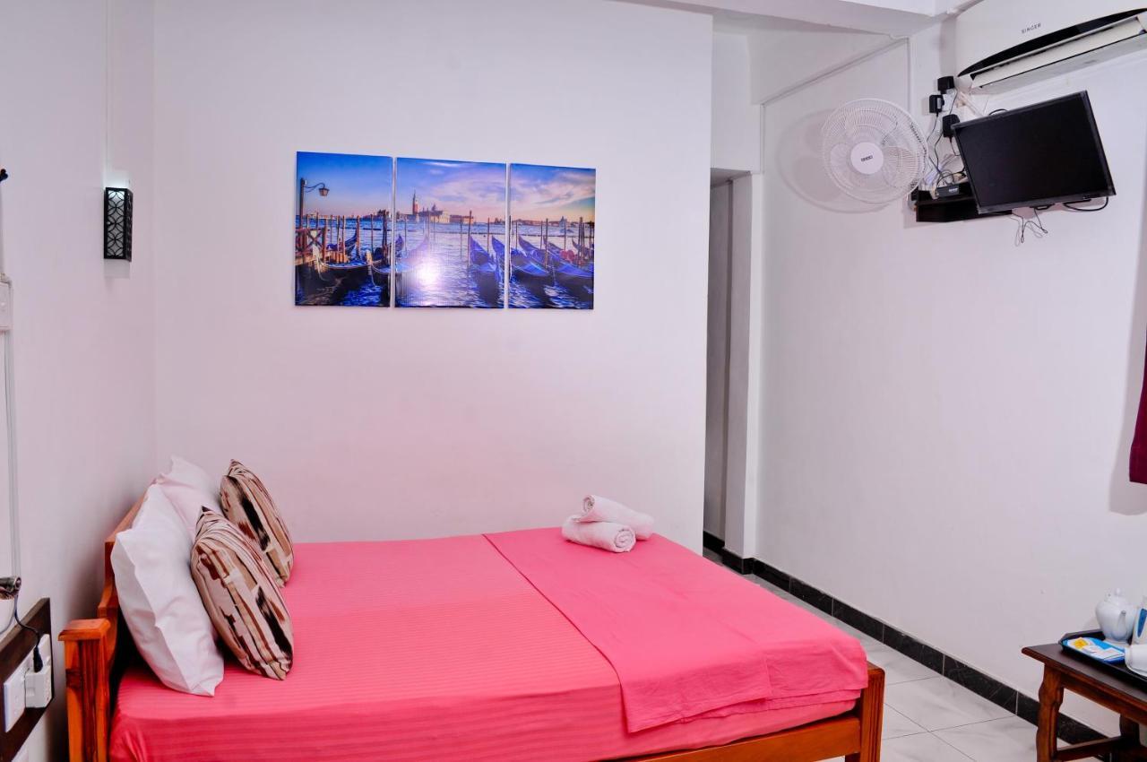 Myr-O Homestay Kombichankulama Kültér fotó