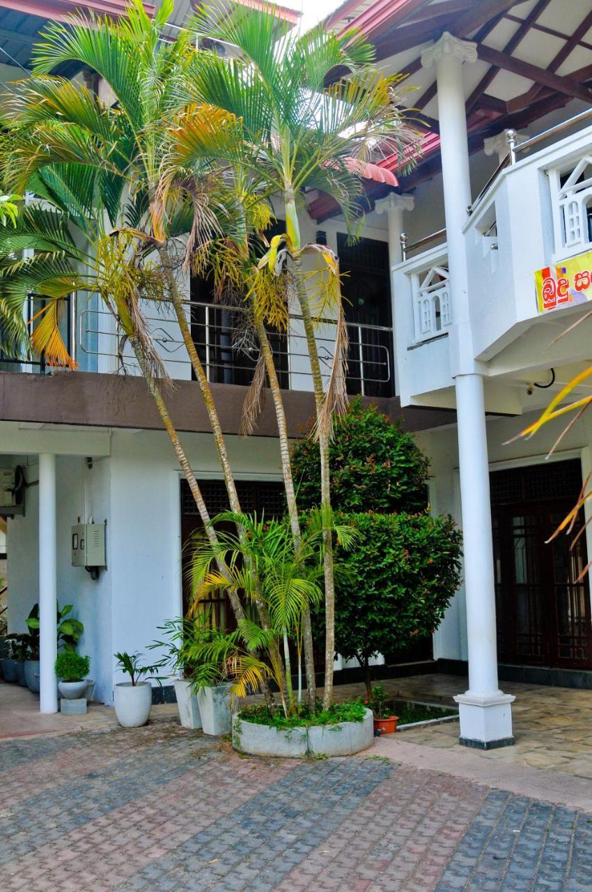 Myr-O Homestay Kombichankulama Kültér fotó