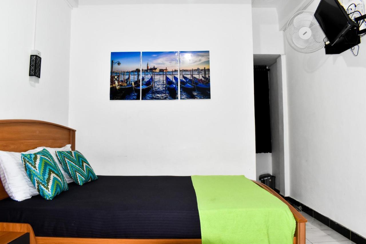 Myr-O Homestay Kombichankulama Kültér fotó